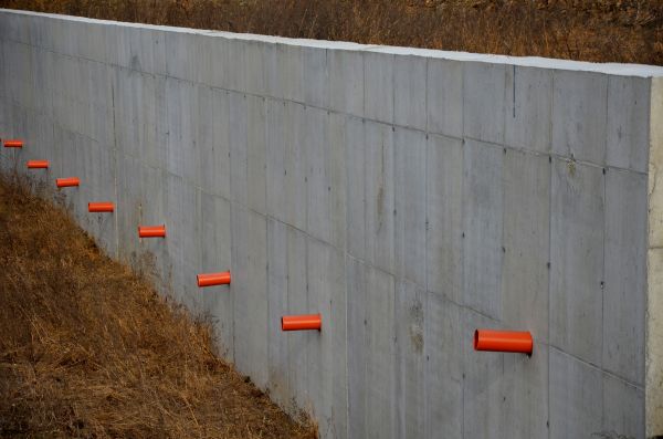 Cost of Retaining Wall Drainage in Camarillo